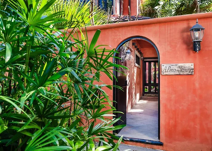 Exclusive Private Pool And Steps To The
