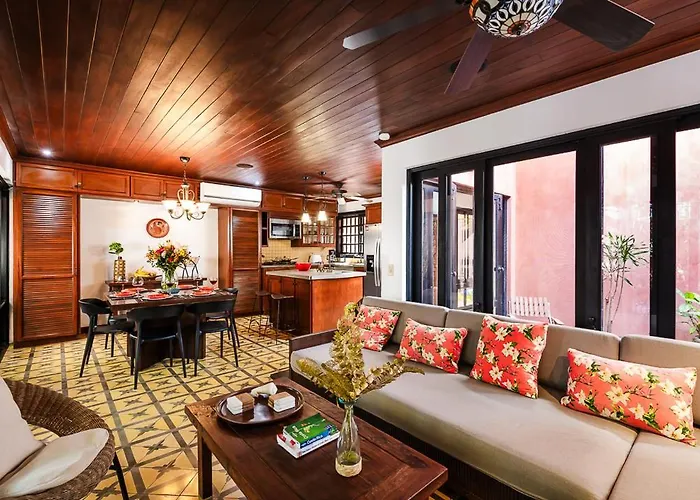 Exclusive Private Pool And Steps To The Apartamento