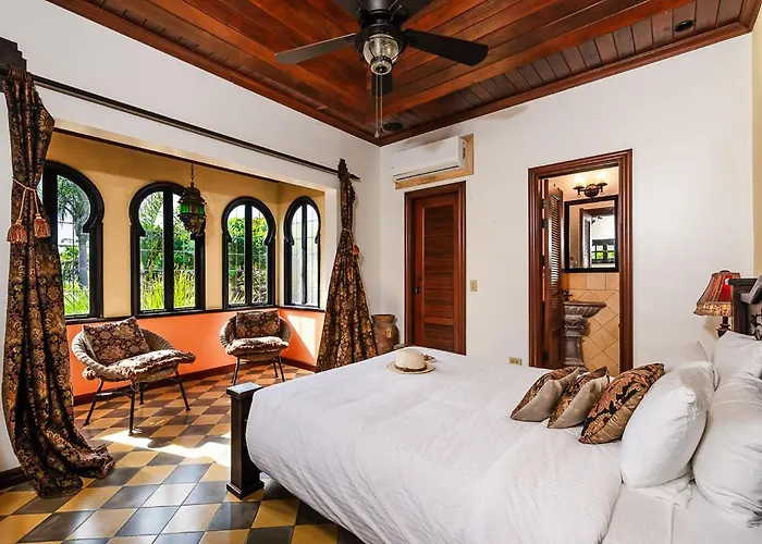 Exclusive Private Pool And Steps To The Apartamento *