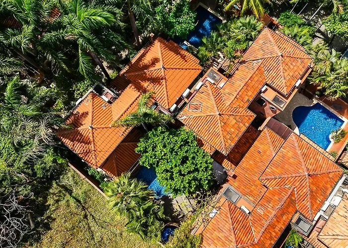 Exclusive Private Pool And Steps To The